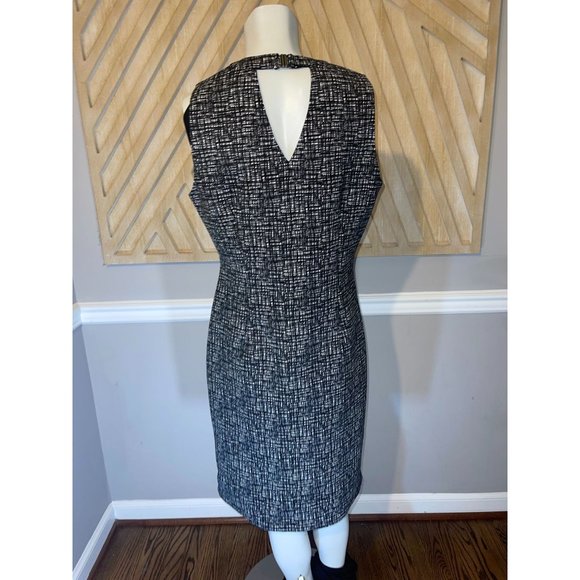 J McLaughlin Catalina Cloth Neoprene BARRY Sheath Dress - Size Large - Picture 8 of 8